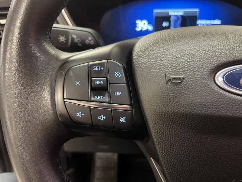 Ford Kuga vaihtoauto