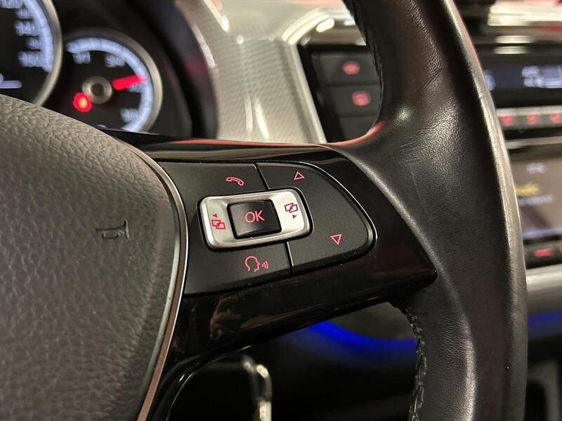 Volkswagen up! vaihtoauto