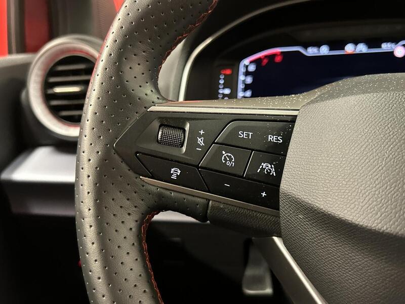 SEAT Arona vaihtoauto