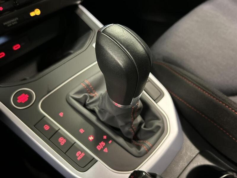 SEAT Arona vaihtoauto