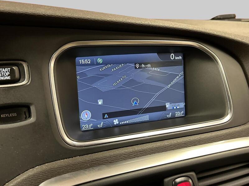 Volvo V40 Cross Country vaihtoauto