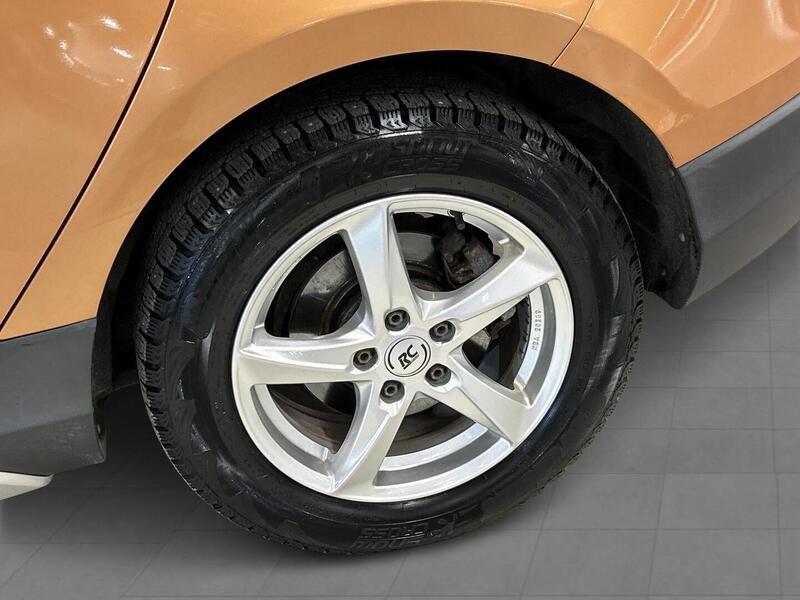 Volvo V40 Cross Country vaihtoauto