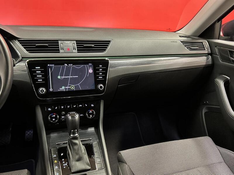 Skoda Superb vaihtoauto