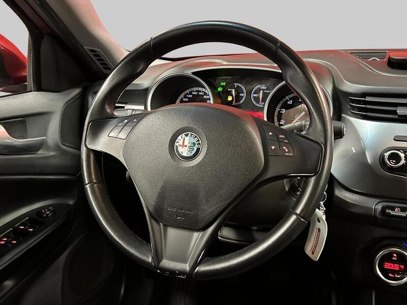 Alfa Romeo Giulietta vaihtoauto