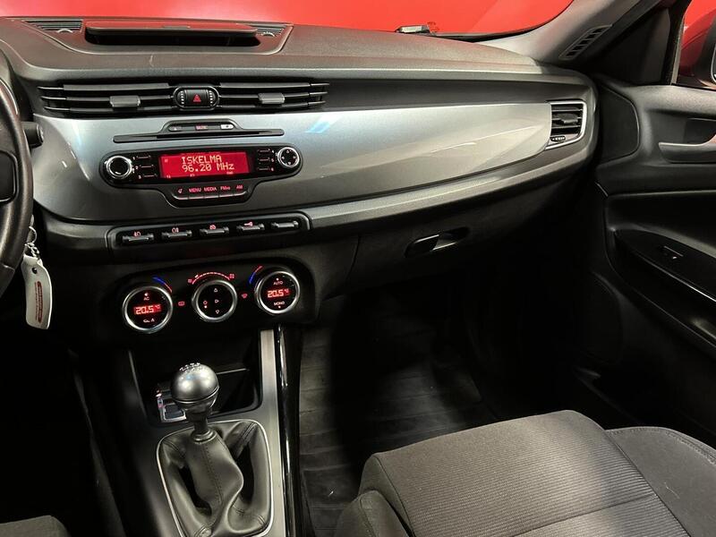 Alfa Romeo Giulietta vaihtoauto