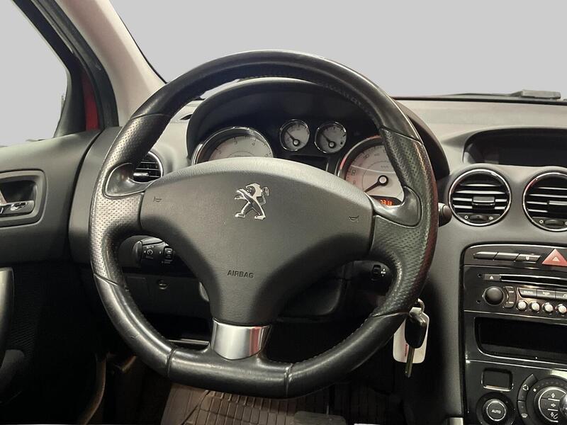 Peugeot 308 vaihtoauto