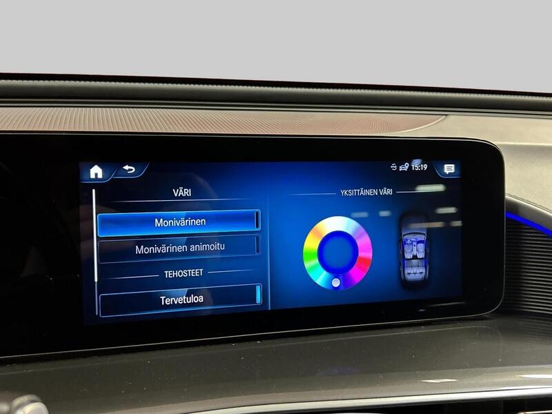 Mercedes-Benz EQC vaihtoauto