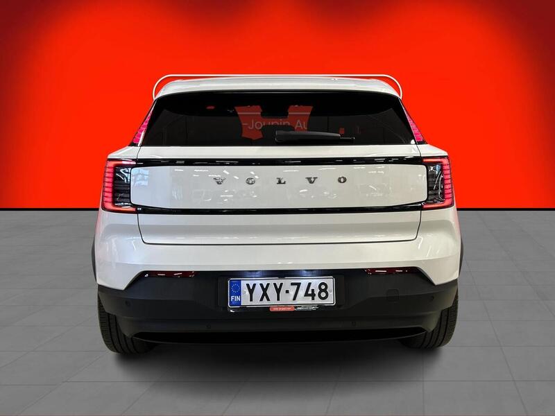 Volvo EX30 vaihtoauto