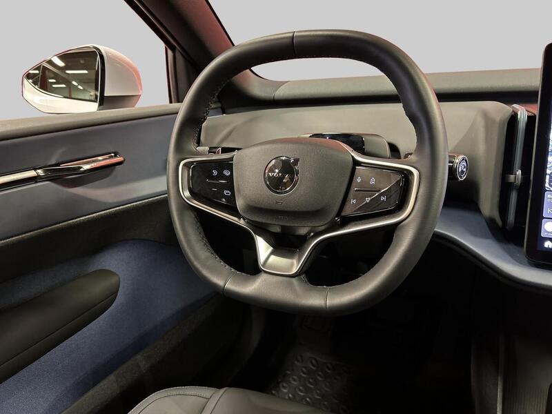 Volvo EX30 vaihtoauto