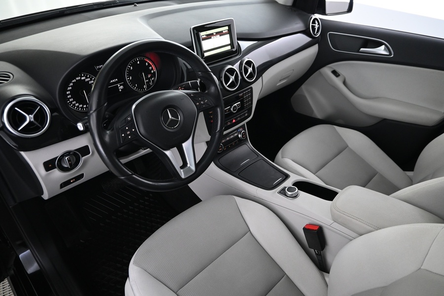 Mercedes-Benz B vaihtoauto