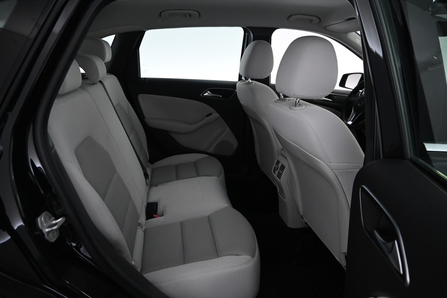 Mercedes-Benz B vaihtoauto