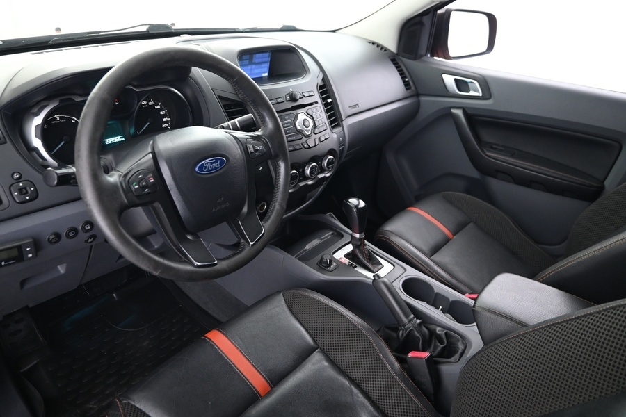 Ford Ranger vaihtoauto