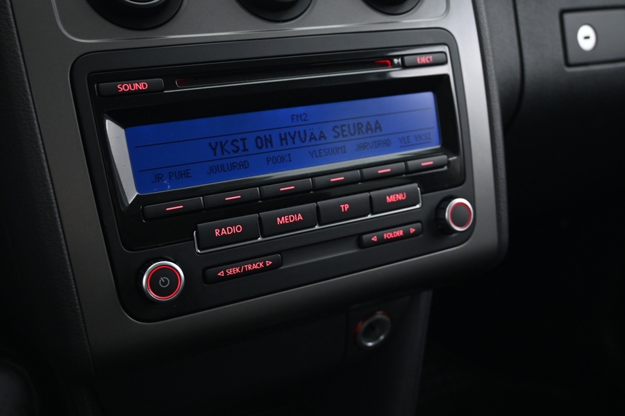 Volkswagen Touran vaihtoauto