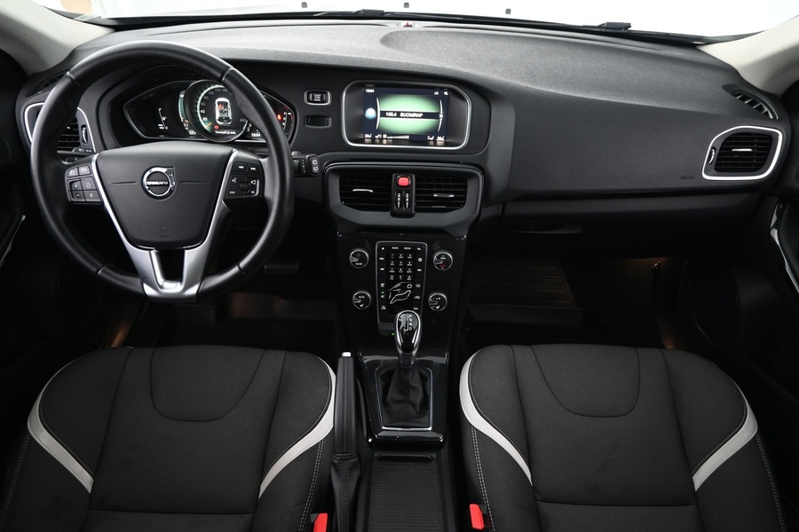 Volvo V40 vaihtoauto