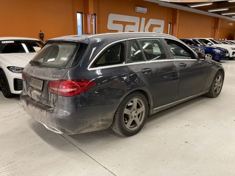 Mercedes-Benz C vaihtoauto