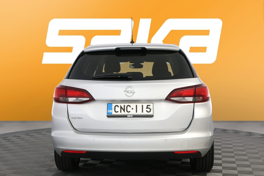 Opel Astra vaihtoauto