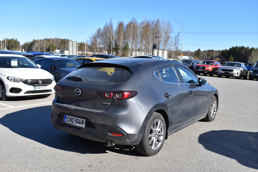 Mazda 3 vaihtoauto