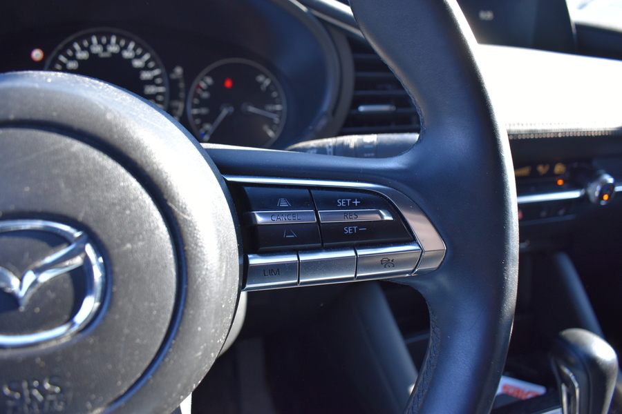 Mazda 3 vaihtoauto