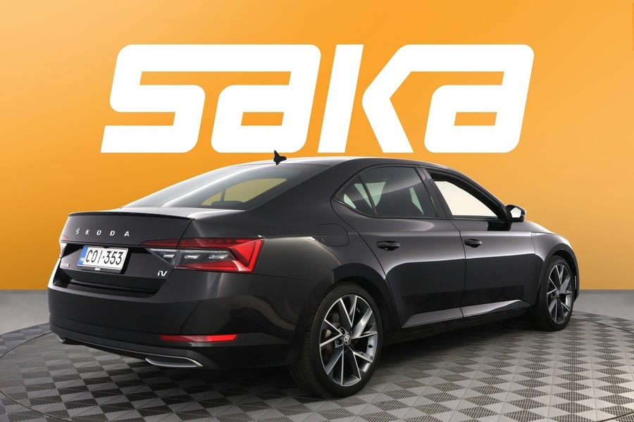 Skoda Superb vaihtoauto