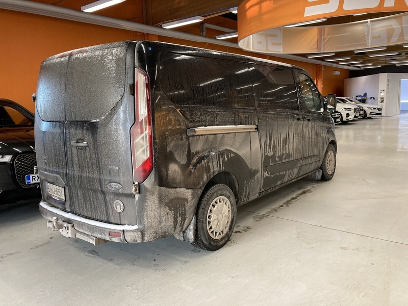 Ford Transit Custom vaihtoauto
