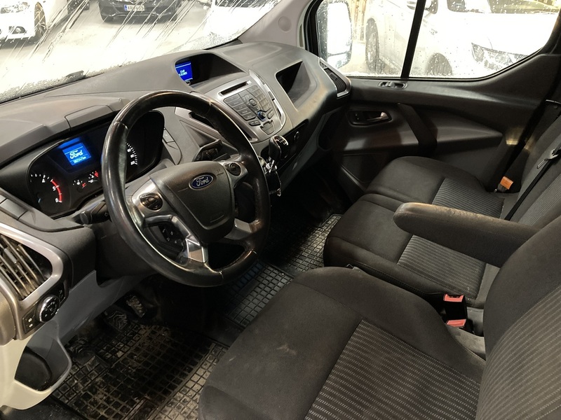 Ford Transit Custom vaihtoauto