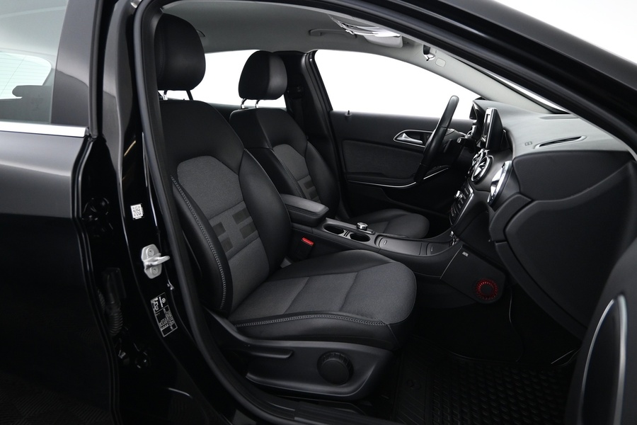 Mercedes-Benz GLA vaihtoauto