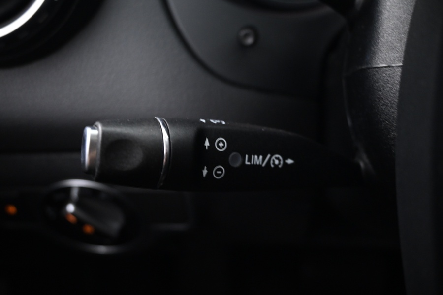 Mercedes-Benz GLA vaihtoauto