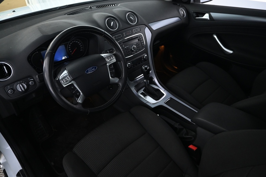 Ford Mondeo vaihtoauto