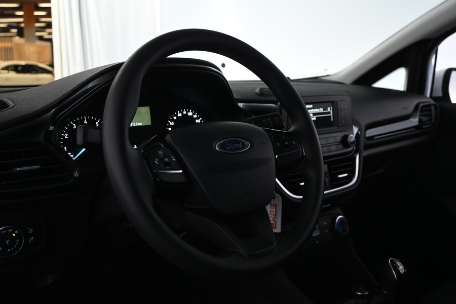 Ford Fiesta Van vaihtoauto