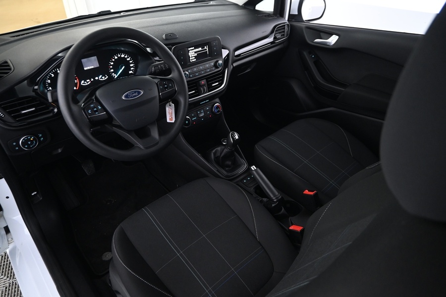 Ford Fiesta Van vaihtoauto