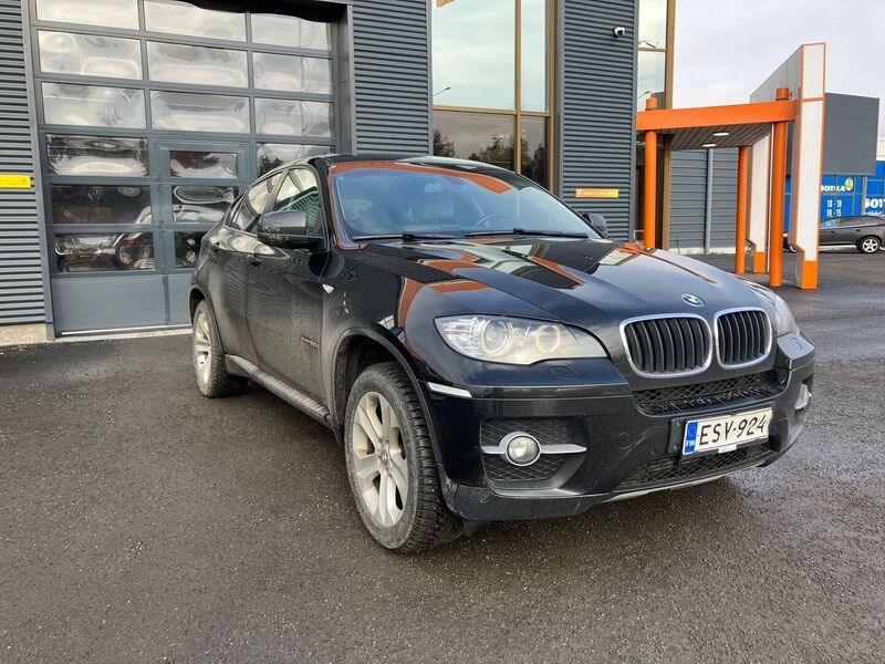 BMW X6 vaihtoauto