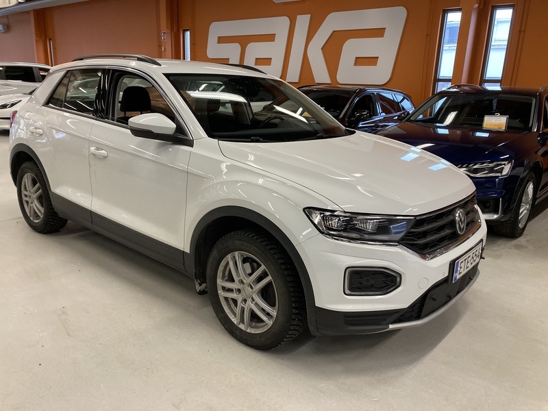 Volkswagen T-Roc vaihtoauto