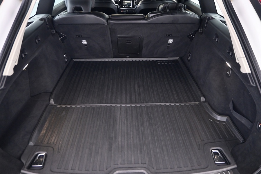 Volvo V90 Cross Country vaihtoauto