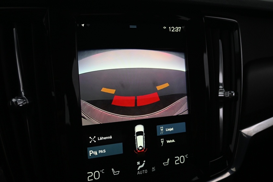 Volvo V90 Cross Country vaihtoauto