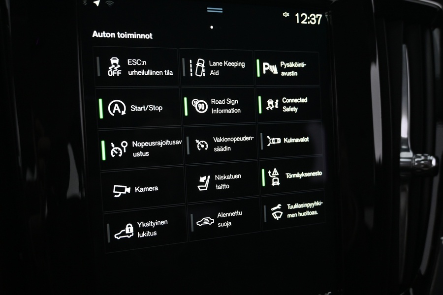 Volvo V90 Cross Country vaihtoauto