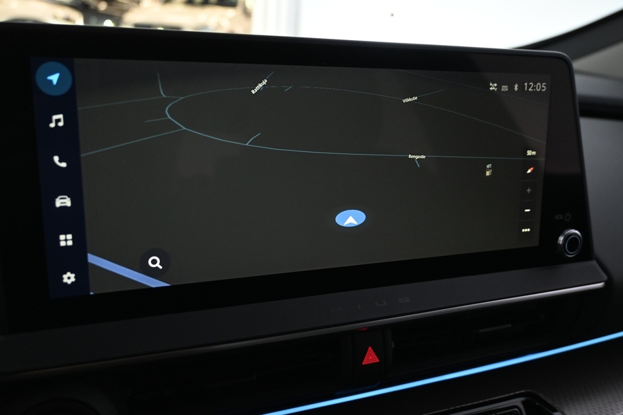 Toyota Prius Plug-in vaihtoauto