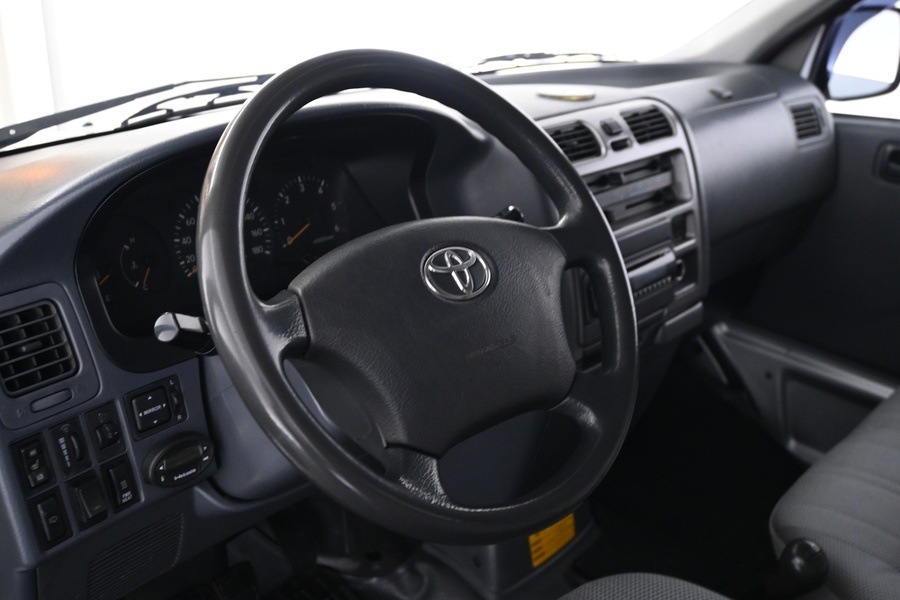 Toyota Hiace vaihtoauto