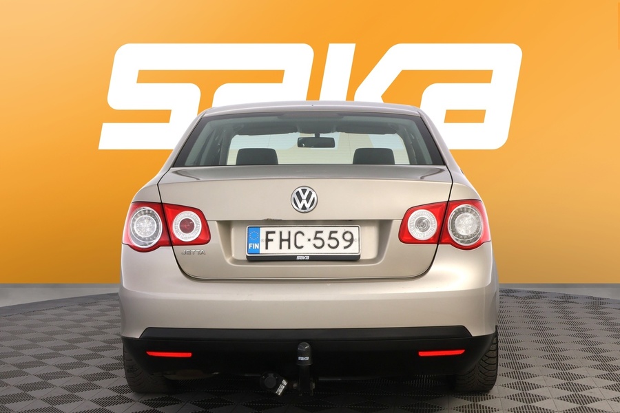 Volkswagen Jetta vaihtoauto