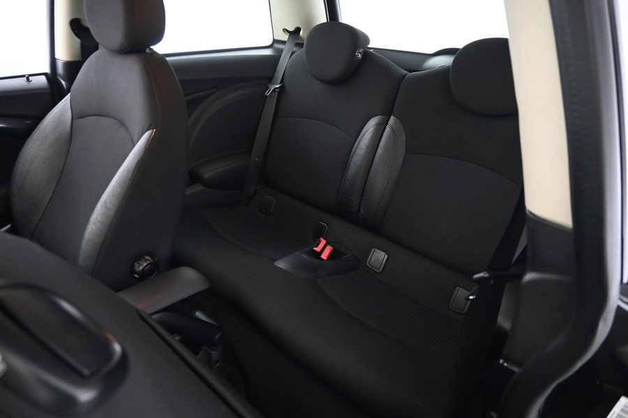 Mini Cooper vaihtoauto