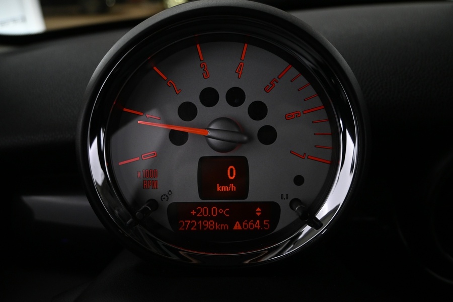 Mini Cooper vaihtoauto