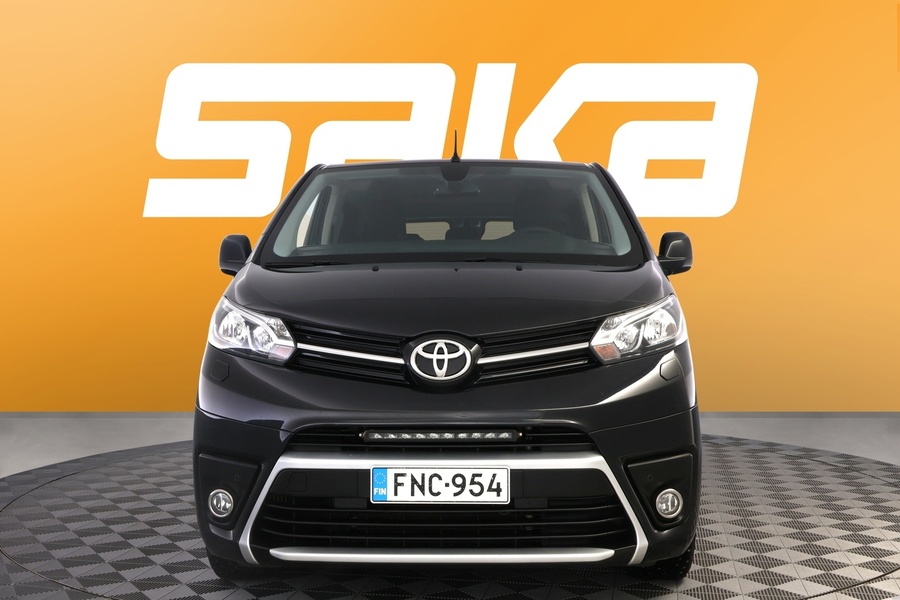 Toyota Proace Verso vaihtoauto