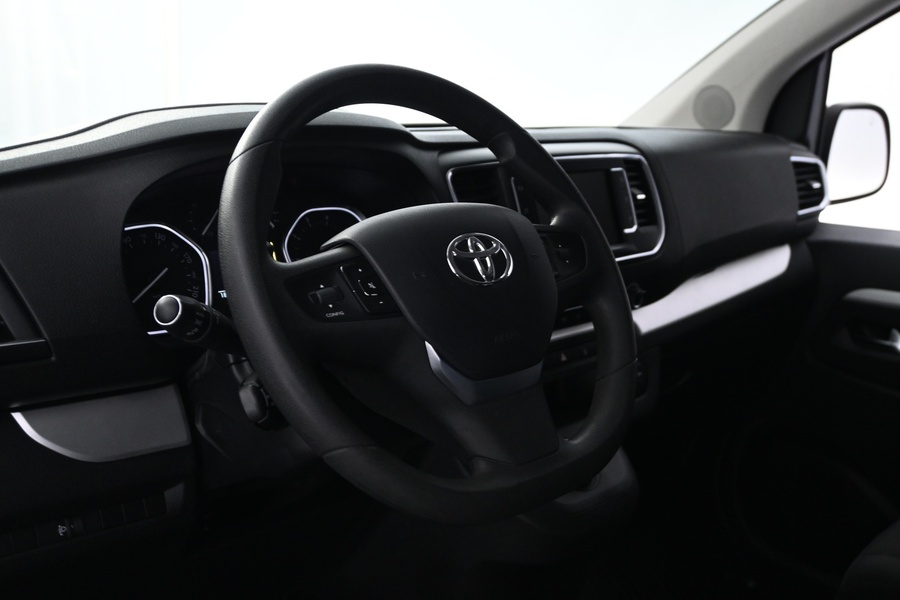 Toyota Proace Verso vaihtoauto