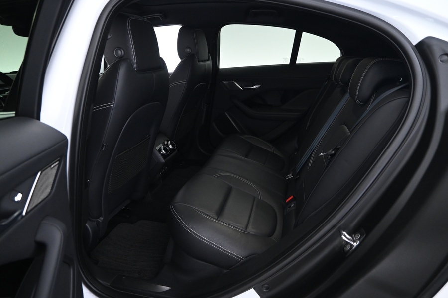 Jaguar I-PACE vaihtoauto