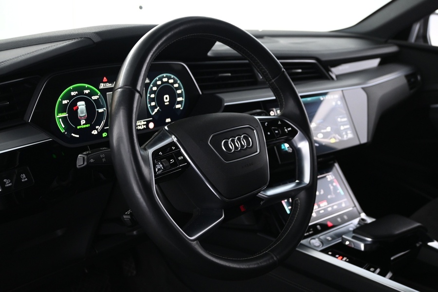 Audi e-tron vaihtoauto