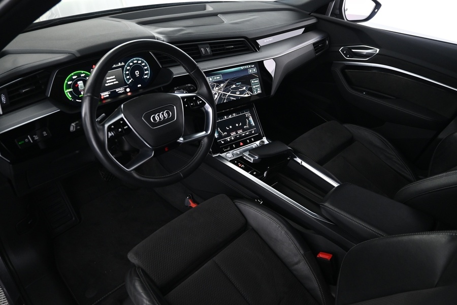 Audi e-tron vaihtoauto