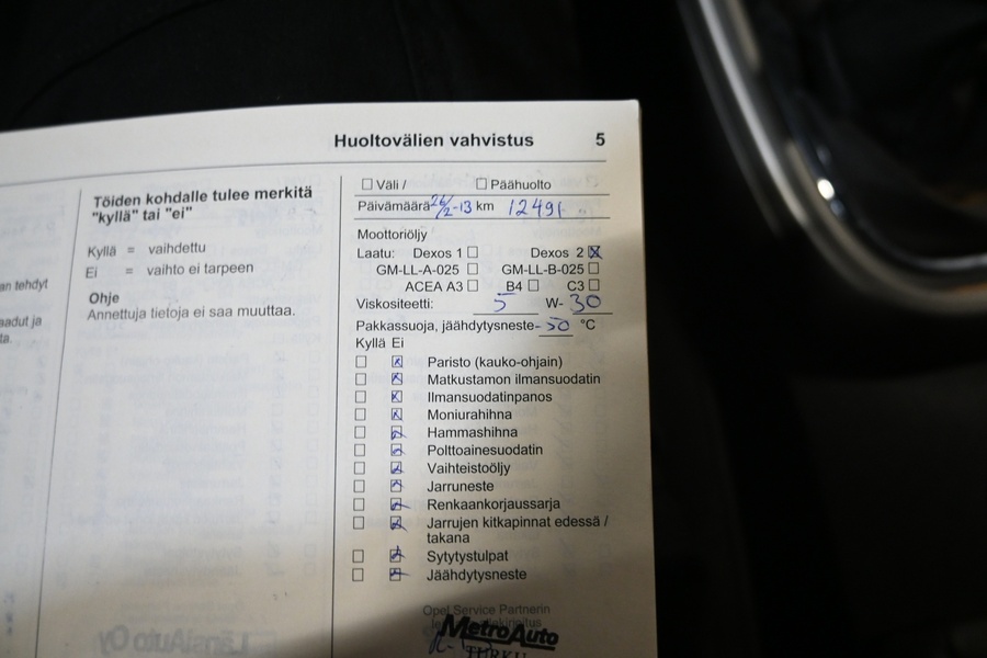 Opel Astra vaihtoauto
