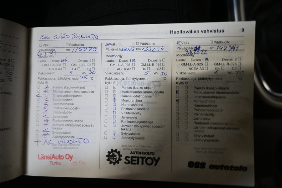 Opel Astra vaihtoauto