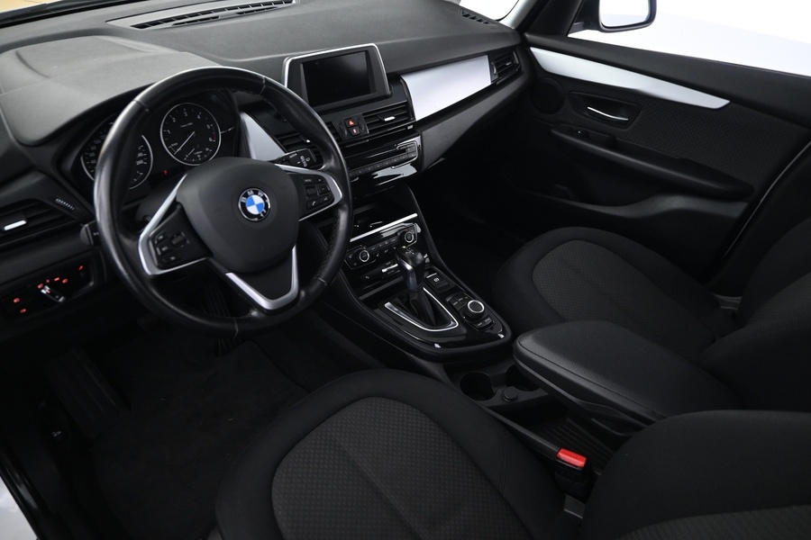 BMW 218 vaihtoauto