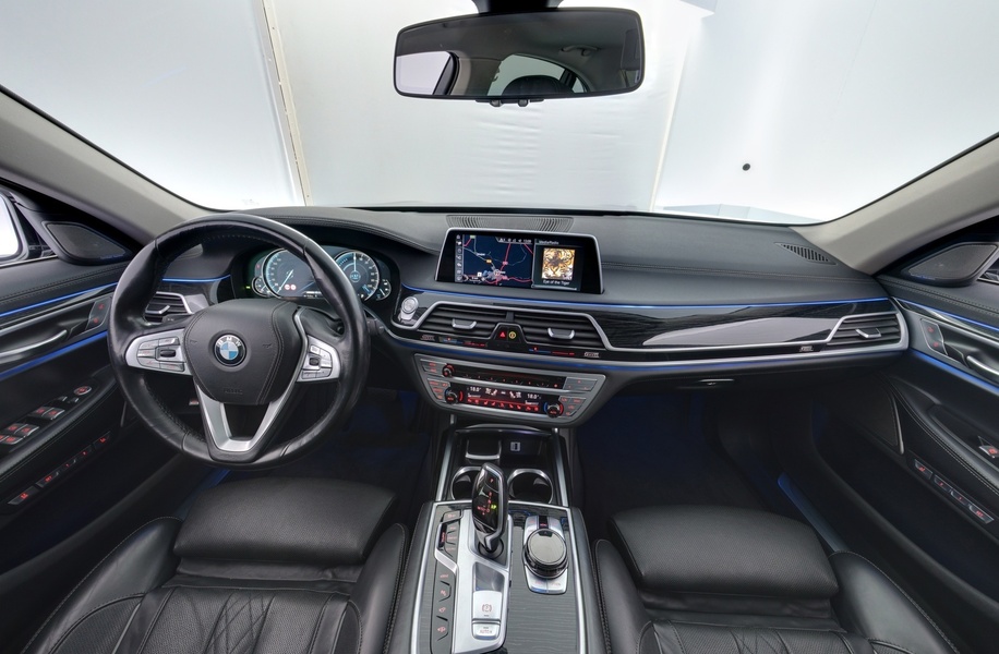 BMW 740 vaihtoauto