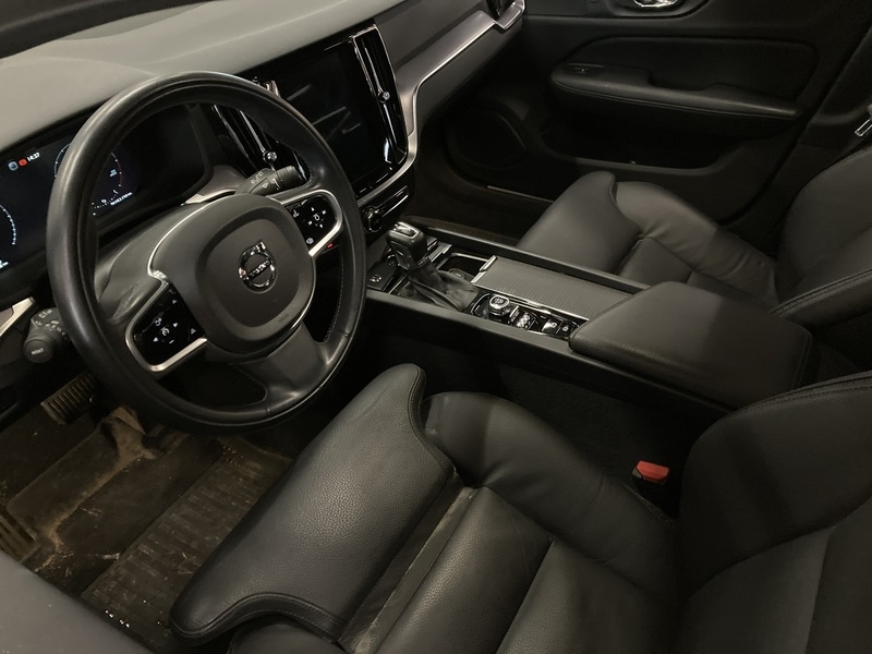 Volvo V60 Cross Country vaihtoauto